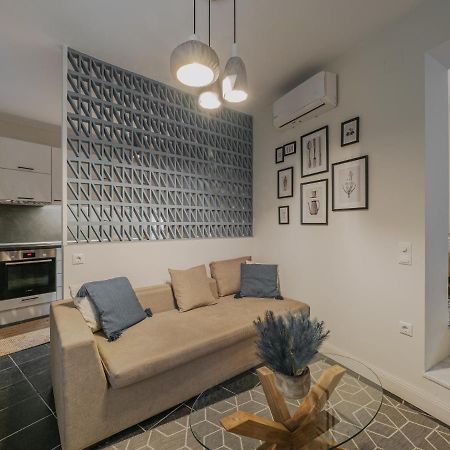 Little Corfu Town Apartment Bagian luar foto